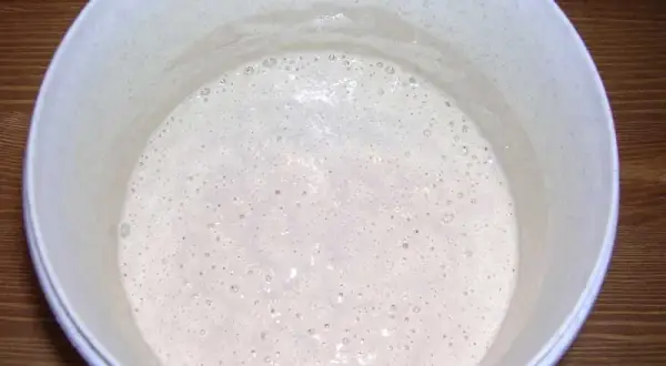 Ile zakwasu na 1,5 kg mąki? Proporcje i sekrety idealnego chleba