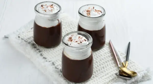 Jak zrobić idealny pudding czekoladowy – prosty przepis krok po kroku