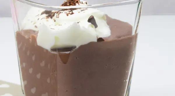 Jak zrobić pudding proteinowy, który zaspokoi Twoje zdrowe pragnienia